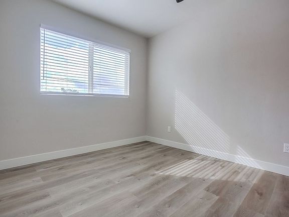 5th image of 226 E California Ave #242