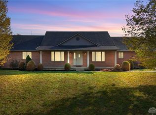 892 Little Sugarcreek Rd, Dayton, OH 45440