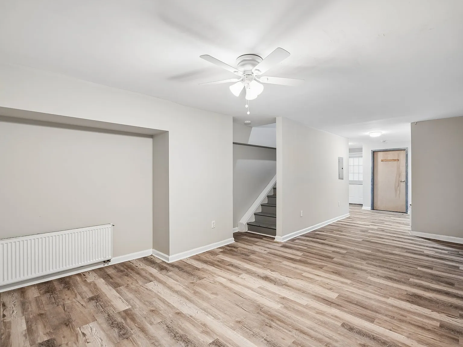1 bed, $1,090 — Photo 2