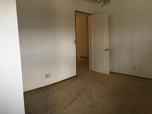 5th image of 1906 W Pacific Ave #10