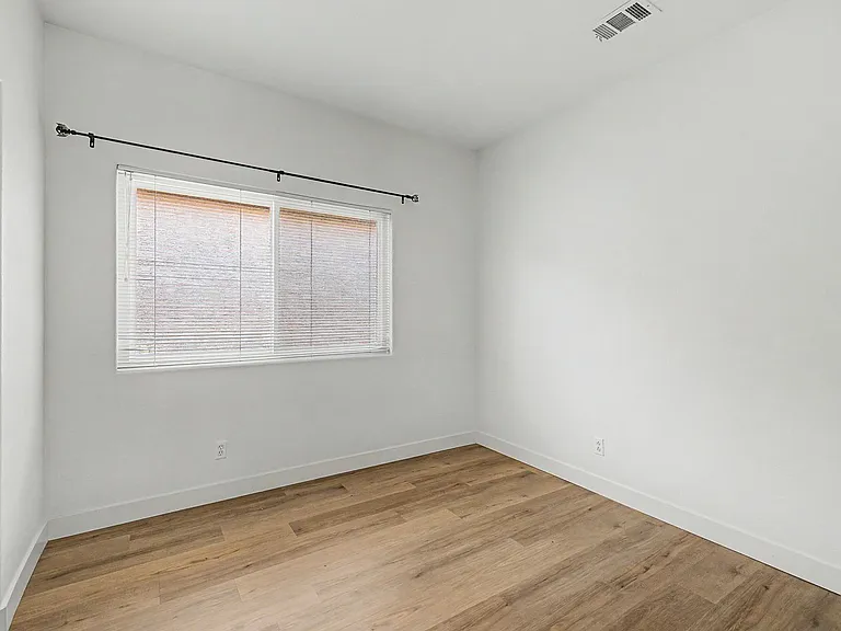 1078 Little Rock Way — Photo 22