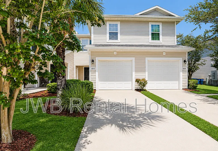 1512 Biscayne Bay Dr — Photo 1