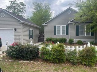 3 Sussex Ct, Beaufort, SC 29907