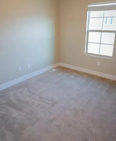 357 E Vancott Way — Photo 15