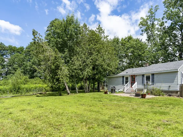 402 Roosevelt Trail, Windham, ME 04062