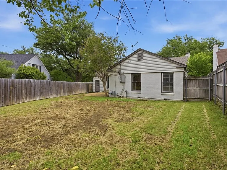 3101 Westcliff Rd W — Photo 30