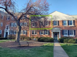 6604 Boulevard Vw APT B-1, Alexandria, VA 22307