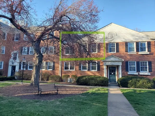 6604 Boulevard Vw APT B-1, Alexandria, VA 22307