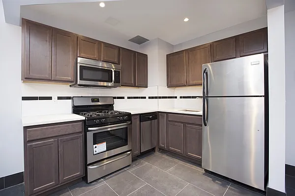 Rented by REAL New York | media 13