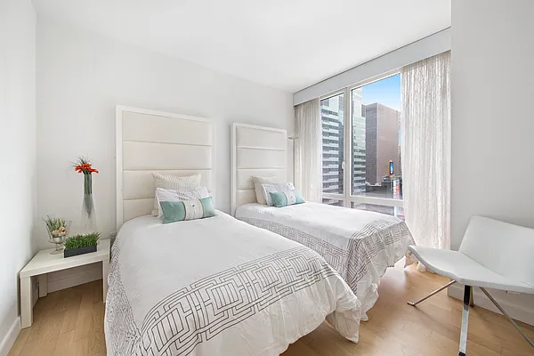 Sold by Brown Harris Stevens | media 5