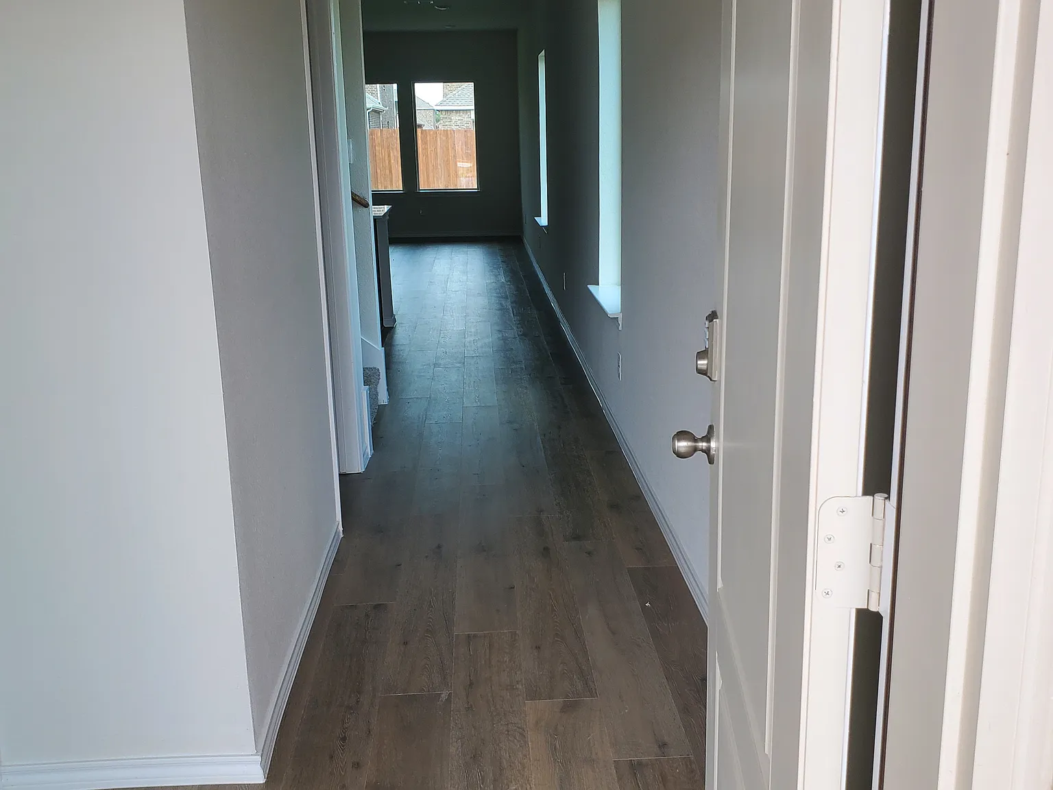 638 Ruthye Ln — Photo 3