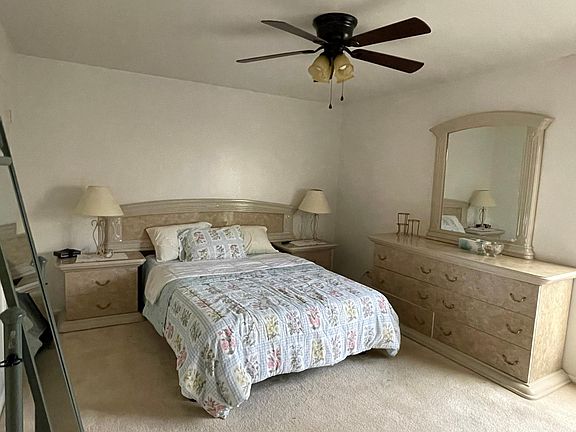 4th image of 8702 Village Dr #0