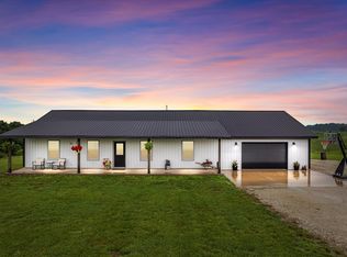 1155 Quail Spur Rd, Crane, MO 65633