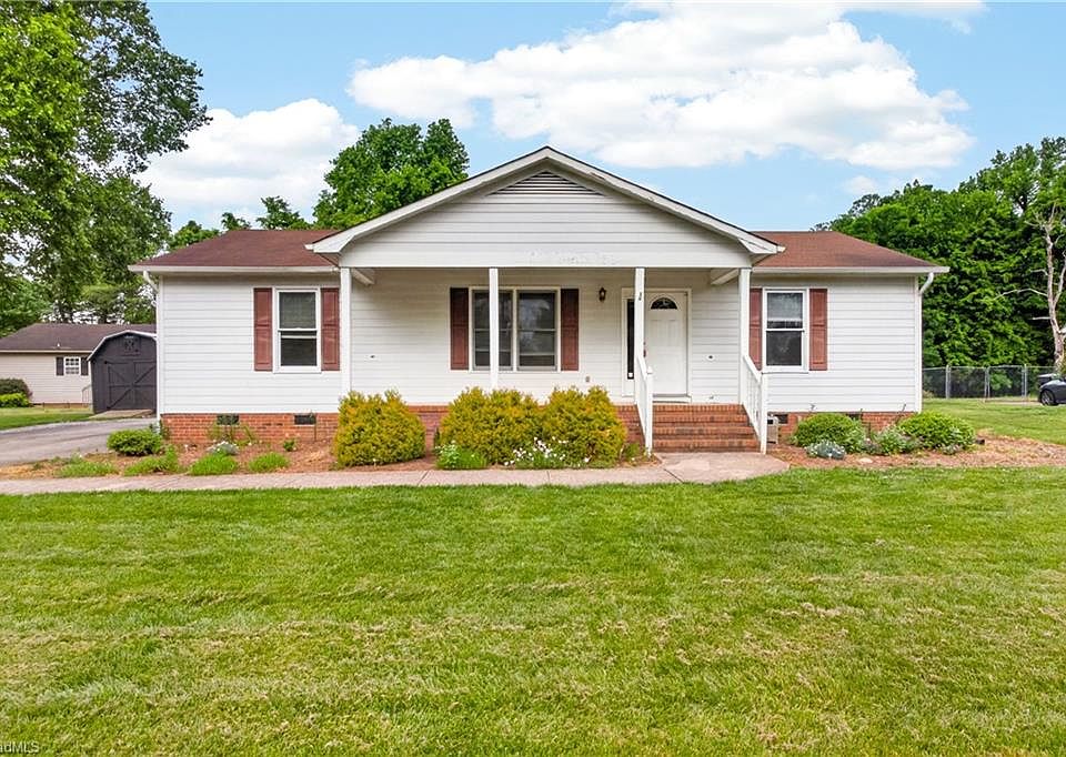 1st image of 3701 Mulberry Ln