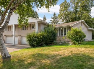 7408 Oaklawn Ave, Edina, MN 55435