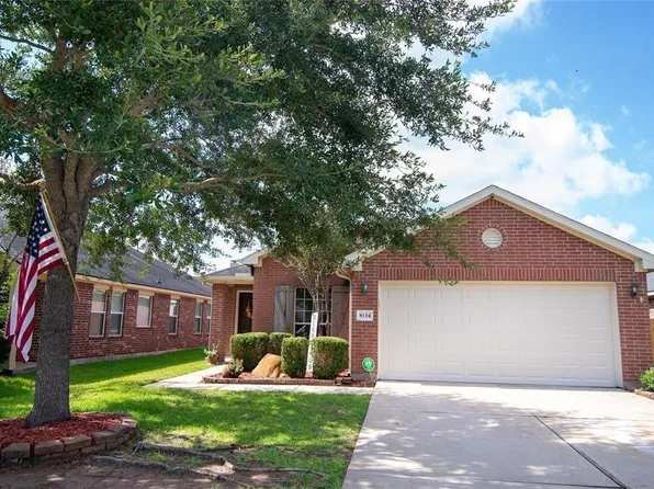 8134 Silent Deep Dr, Rosenberg, TX 77469