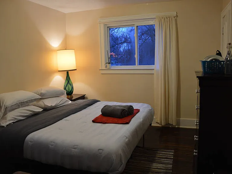 Second Bedroom with King Bed and work station
