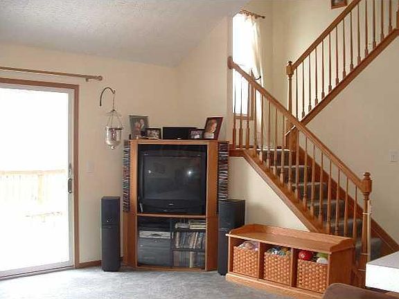 5th image of 2074 Santuomo Ave