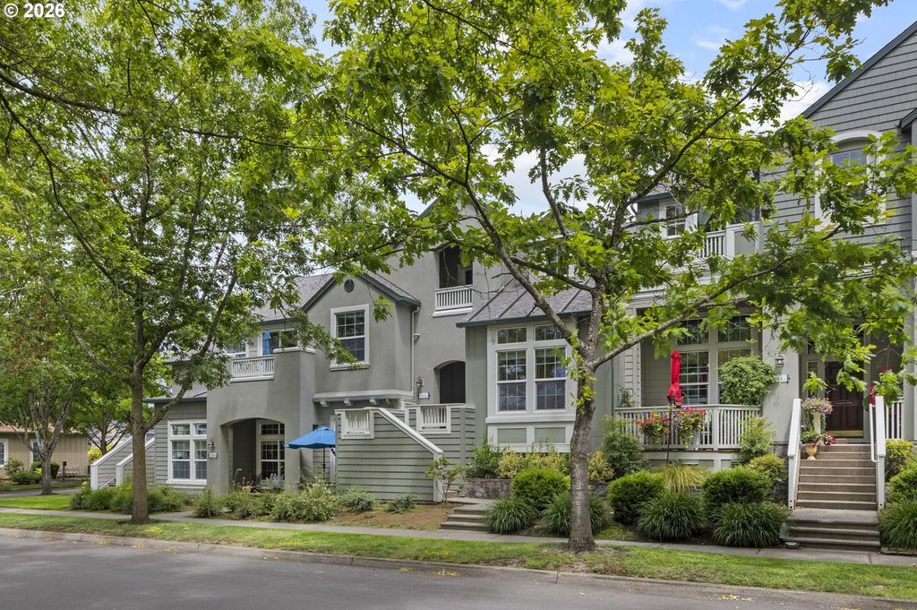 6443 NE Brighton St, Hillsboro, OR - View 3