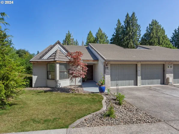3300 NE 164th St APT Q4, Ridgefield, WA 98642