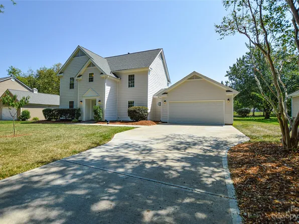 4742 Whetstone Ct, Charlotte, NC 28226