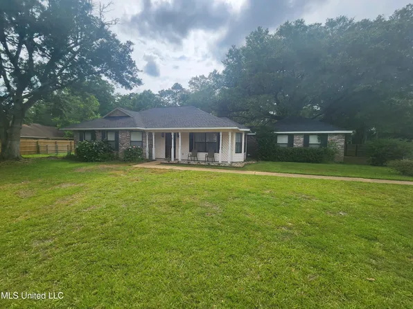 13349 Lorraine Rd, Biloxi, MS 39532