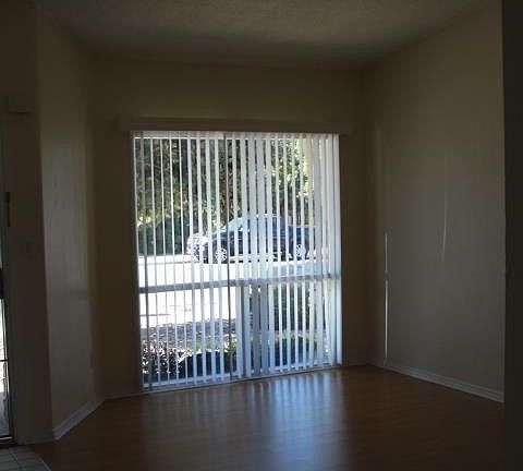 3rd image of 8455-57 Chloe Ave