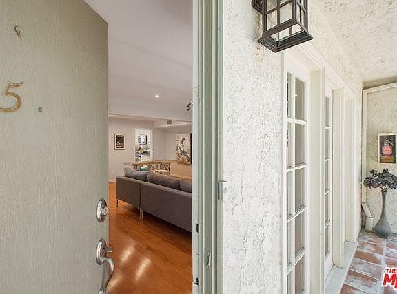 3rd image of 944 Palm Ave APT 5