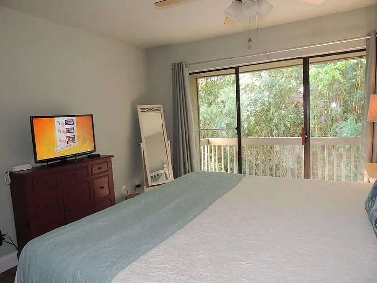 11 Tanglewood Dr #13 — Photo 12