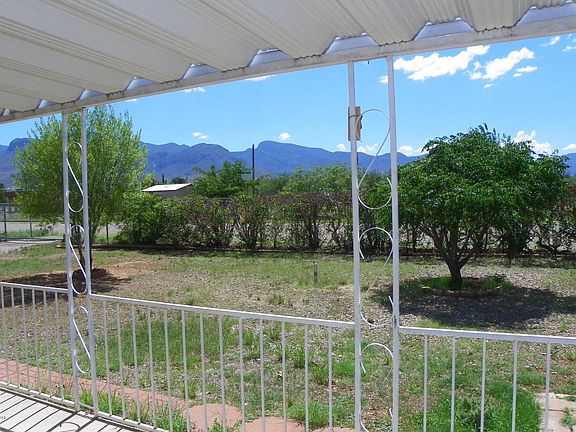 3rd image of 5131 S Santa Aurelia Ave