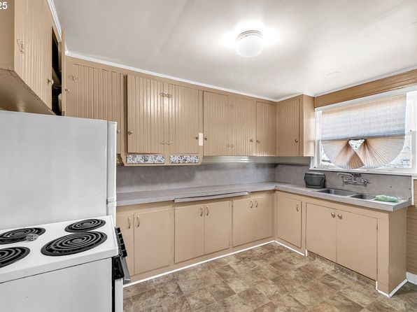 portland-oregon-53971575 picture