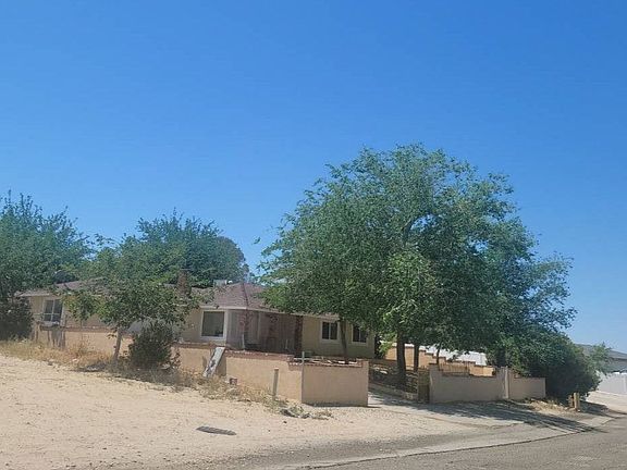3rd image of 15604 Sweetaire Ave