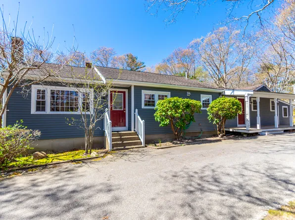 15 Diandy Road, Sagamore Beach, MA 02562
