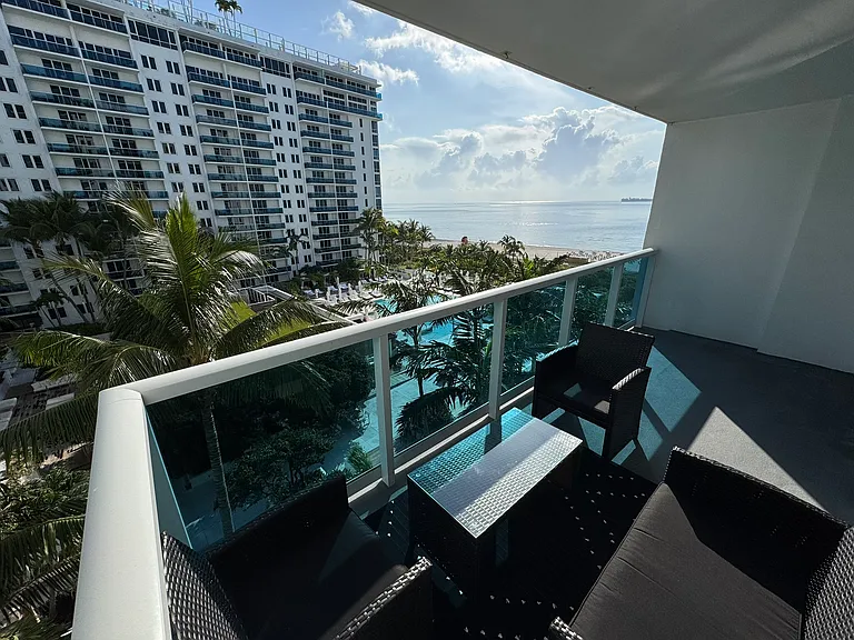 2301 Collins Ave #817 — Photo 74