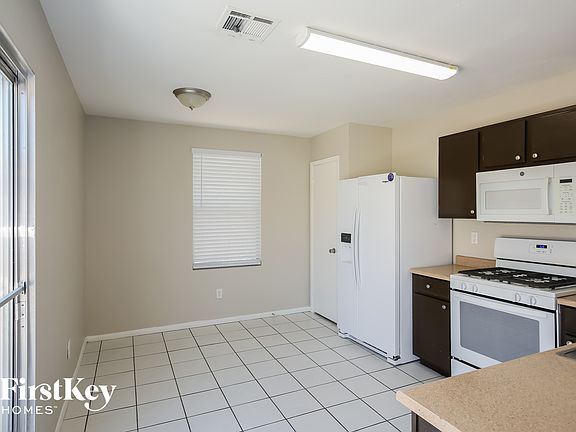 5th image of 720 Roberta Alecia Ave