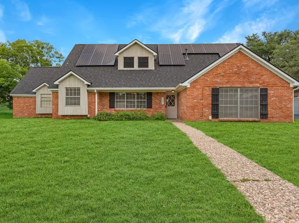 3501 Tanglewood Dr, Bryan, TX 77802
