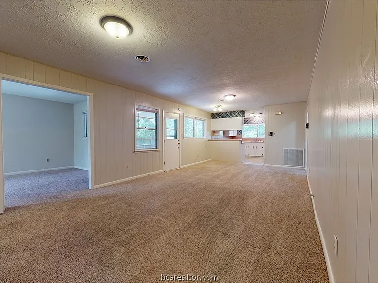 1217 Westover St — Photo 12