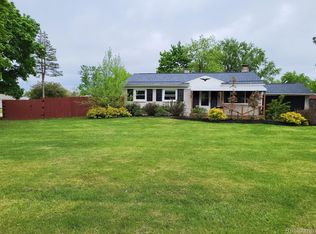 47880 Roland St, Shelby Township, MI 48317