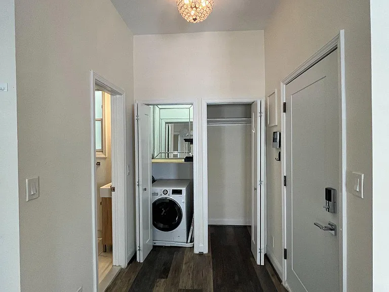 3003 P St NW — Photo 2