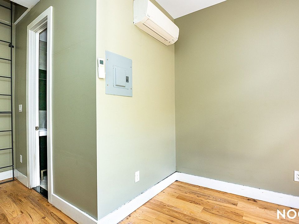 1st image of 1815 Putnam Ave APT C3