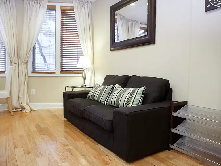 2803 Ontario Rd NW #1B — Photo 4