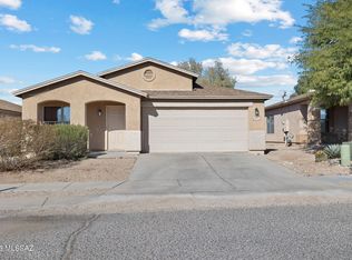 10013 E Rocky Wash Dr, Tucson, AZ 85748