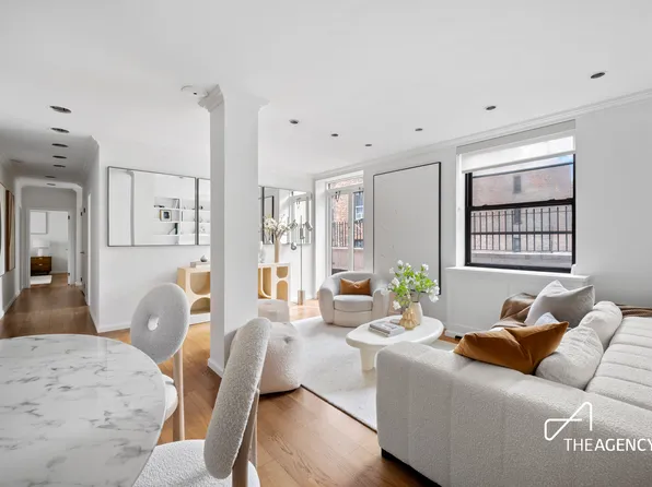 112 East 83rd Street 7A image 2 of 12