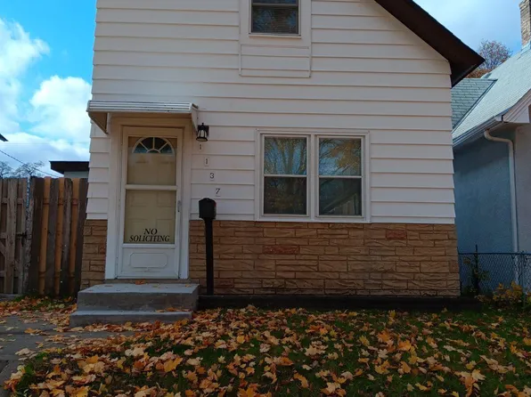 1137 Marion St, Saint Paul, MN 55117