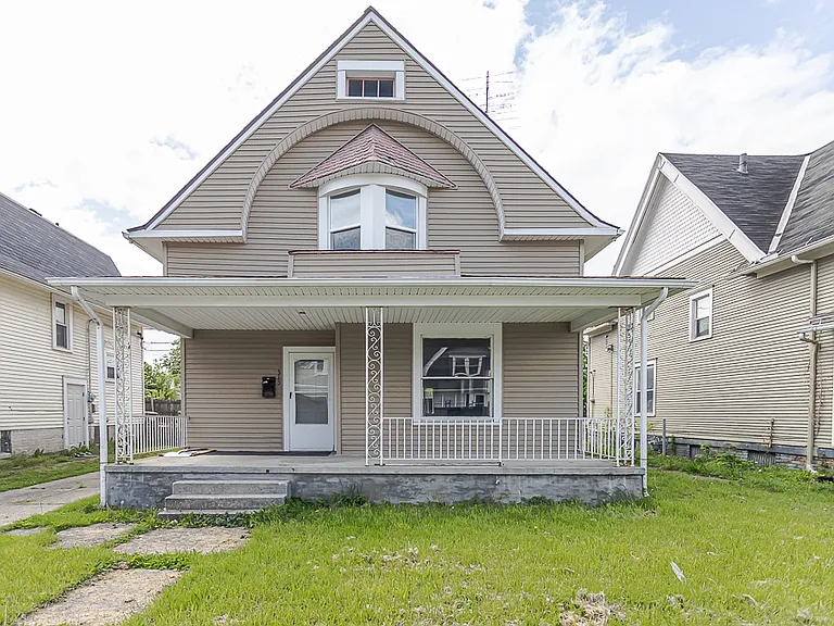 315 Eastern Ave — Photo 36