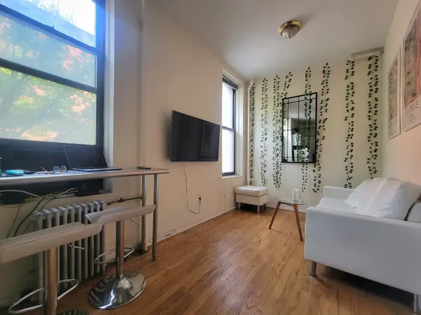 130 East 4th Street image 1 of 6