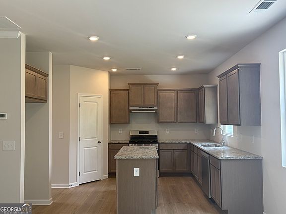 4th image of 4134 Eberly Way #127