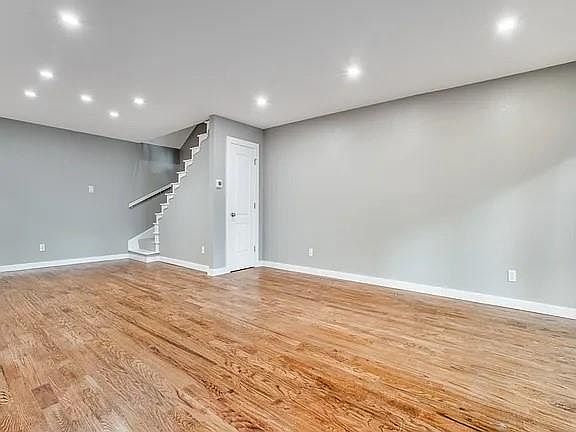 3rd image of 9808 Crest Meadow Dr