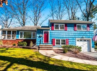 64 Farms Road Cir, East Brunswick, NJ 08816