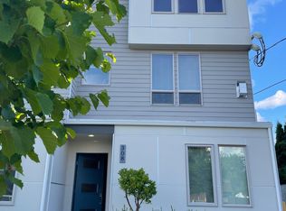 308 N 120th St, Seattle, WA 98133